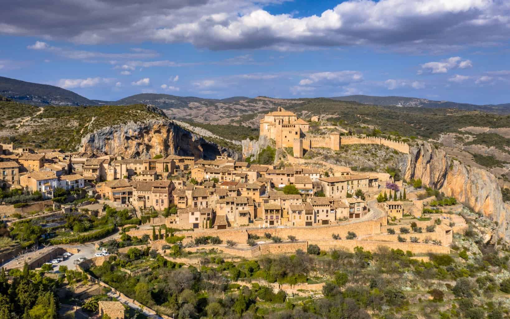 Alquézar, élu meilleur village du monde par l’Organisation mondiale du tourisme : découvrez ce joyau espagnol